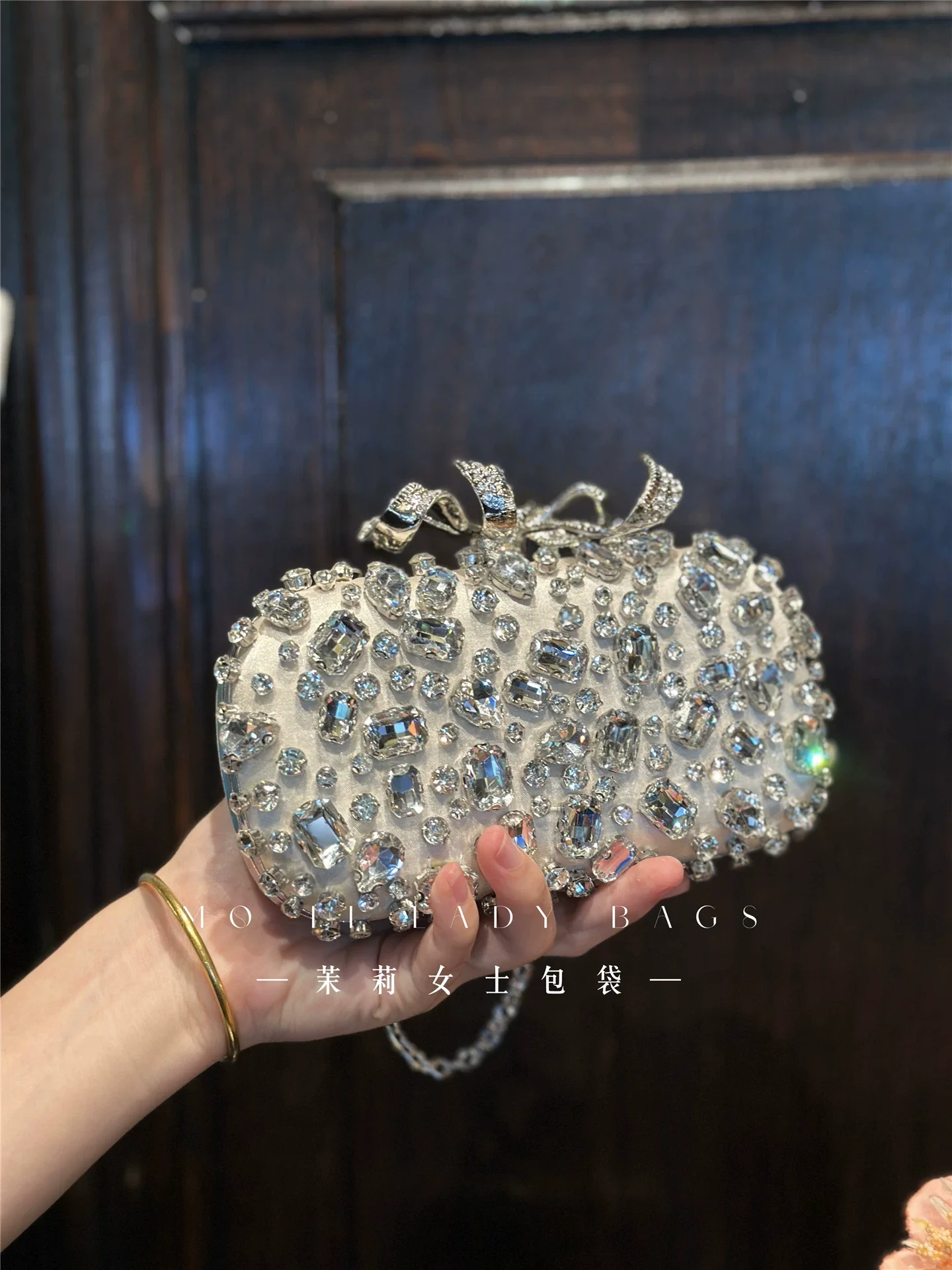Luxury Metal Glitter Bow Knot Evening Bag Crystal Fashion Diamond Women Handbag Wedding Party Banquet Clutch Purse Shoulder Bag