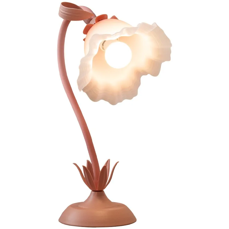 

French Lily Wedding Desk Lamp Everbright Bedside Lamp Bedroom 2026 New High-value Ambient Light
