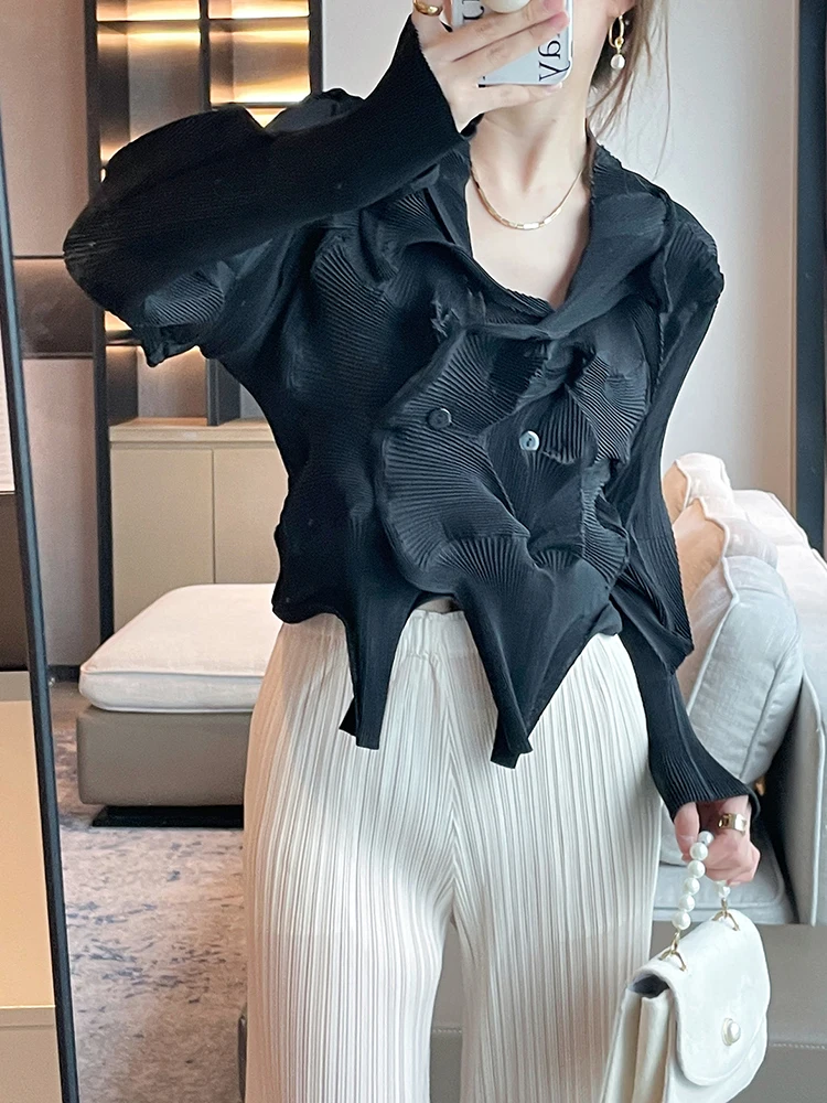 GVUW Pleated Irregular Jackets Women Lapel Double Breasted Full Sleeve Solid Color Versatile New 2024 Female Clothing 17G6638