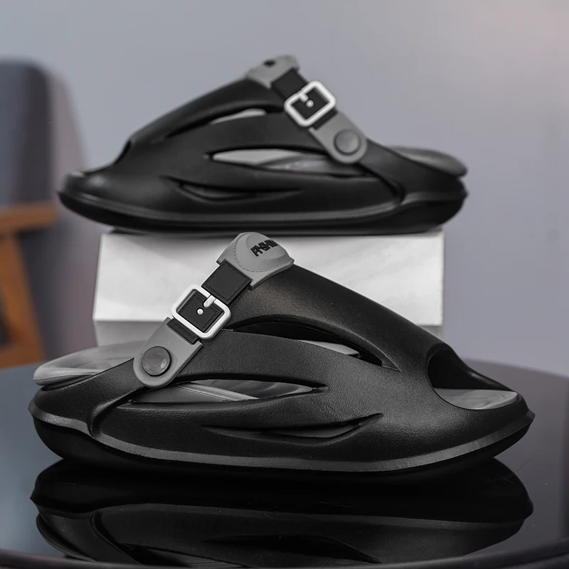 

Fashion Men's Outdoor Slippers Beach Sandals Comfortable Soft Slides Clogs For Men Casual Shoes Garden Shoes Male Beach Slippers