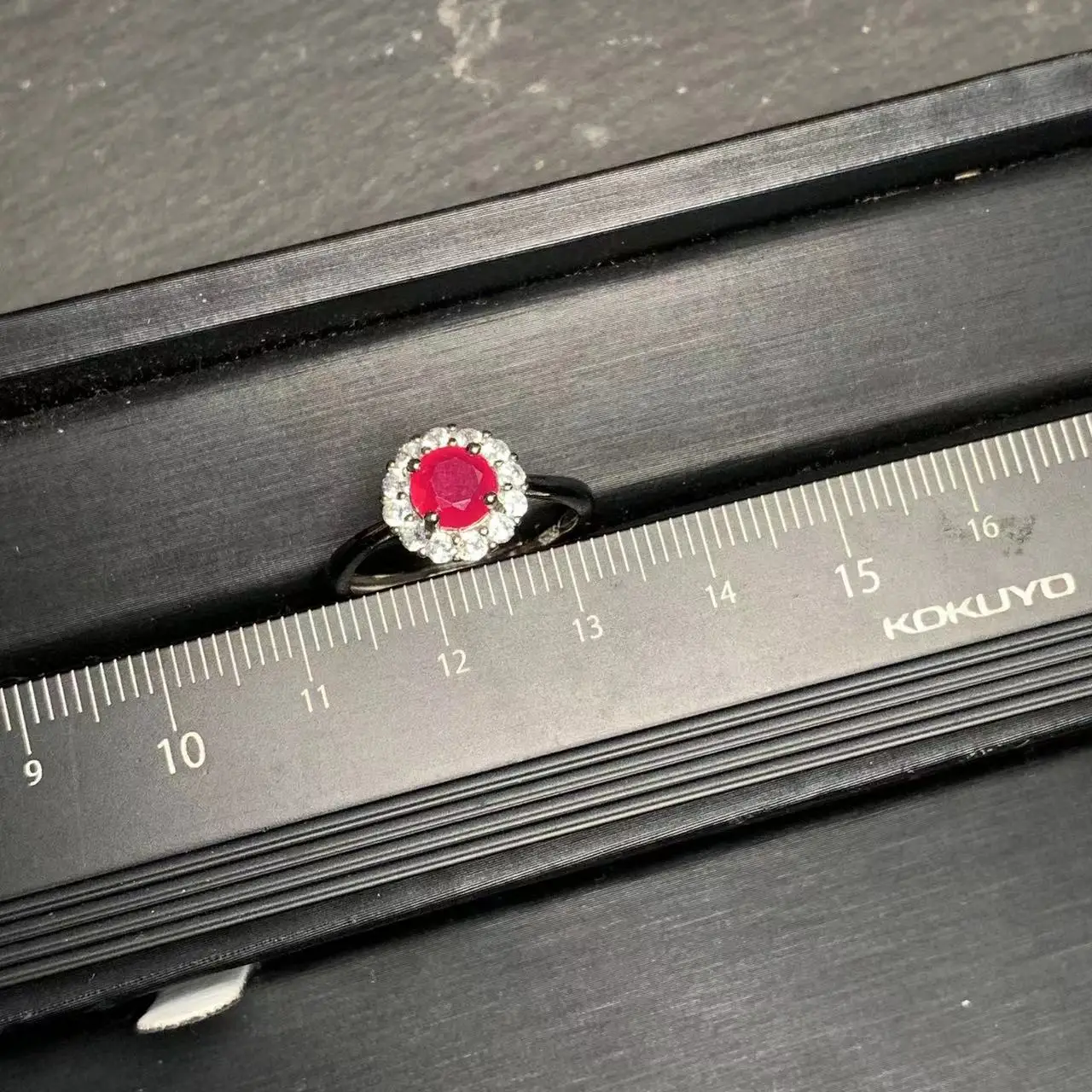 Anello con rubino naturale Anello femminile regolabile per gioielli da donna Regalo all'ingrosso di alta qualità vintage fine