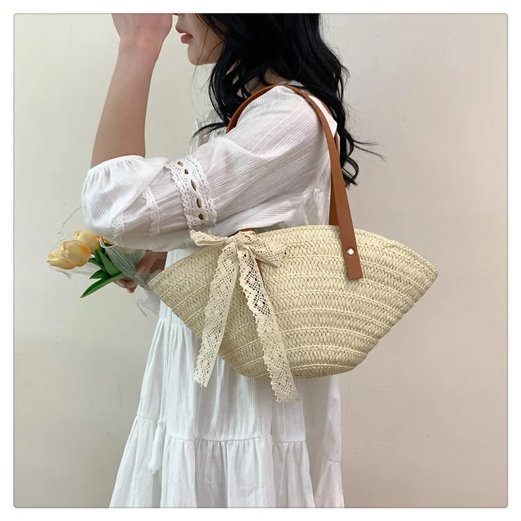 YOUDEYISI Fan-shaped French Women\'s Bag: Large-capacity Straw-woven Handmade Rattan Beach Bag Summer Trend