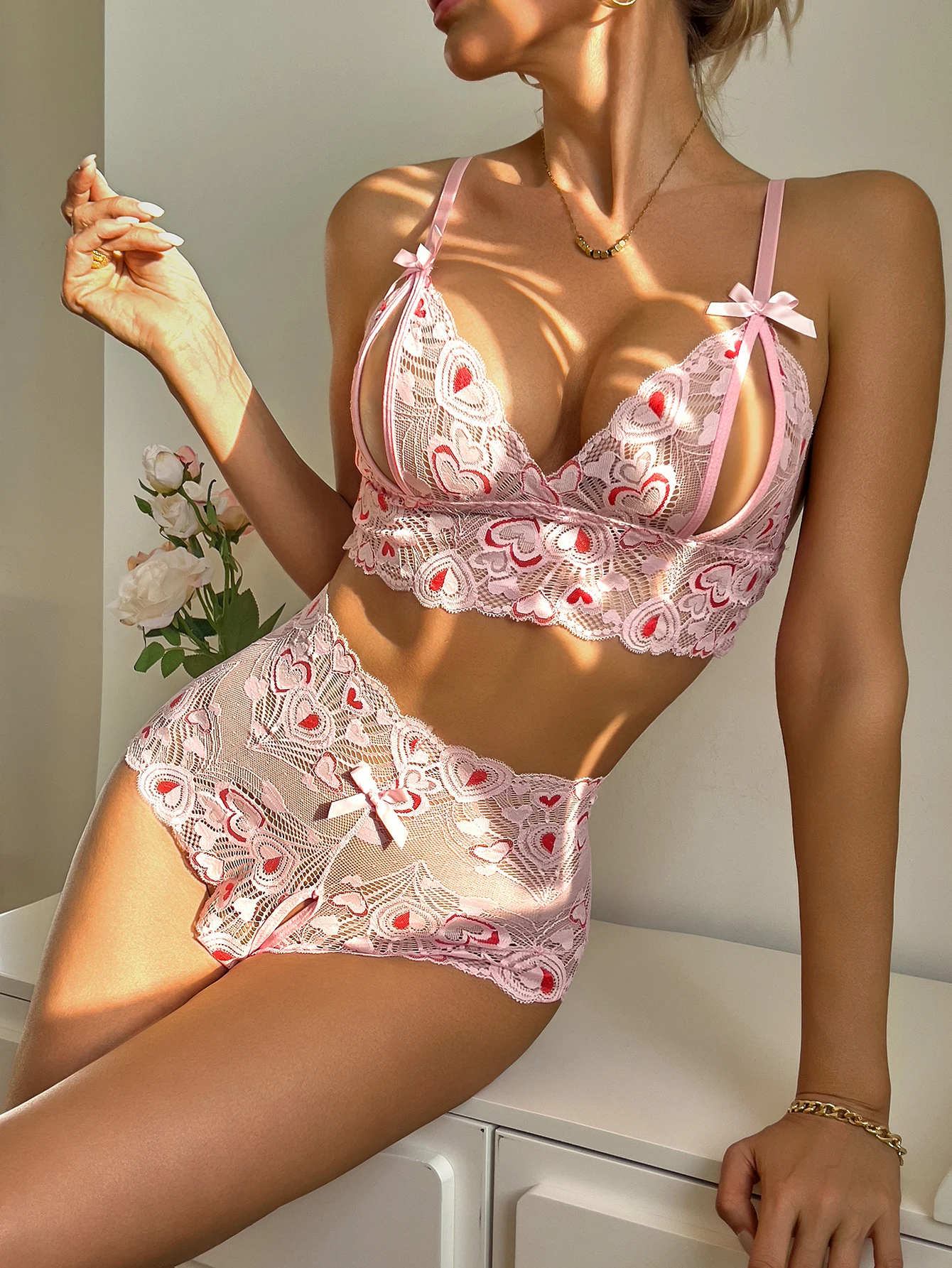 Sexy Intimate Lingerie For Women Fancy Open Chest Bra Panty Set Seductive Hollow Lace Party Outfit Hot Girl Crotchless Underwear