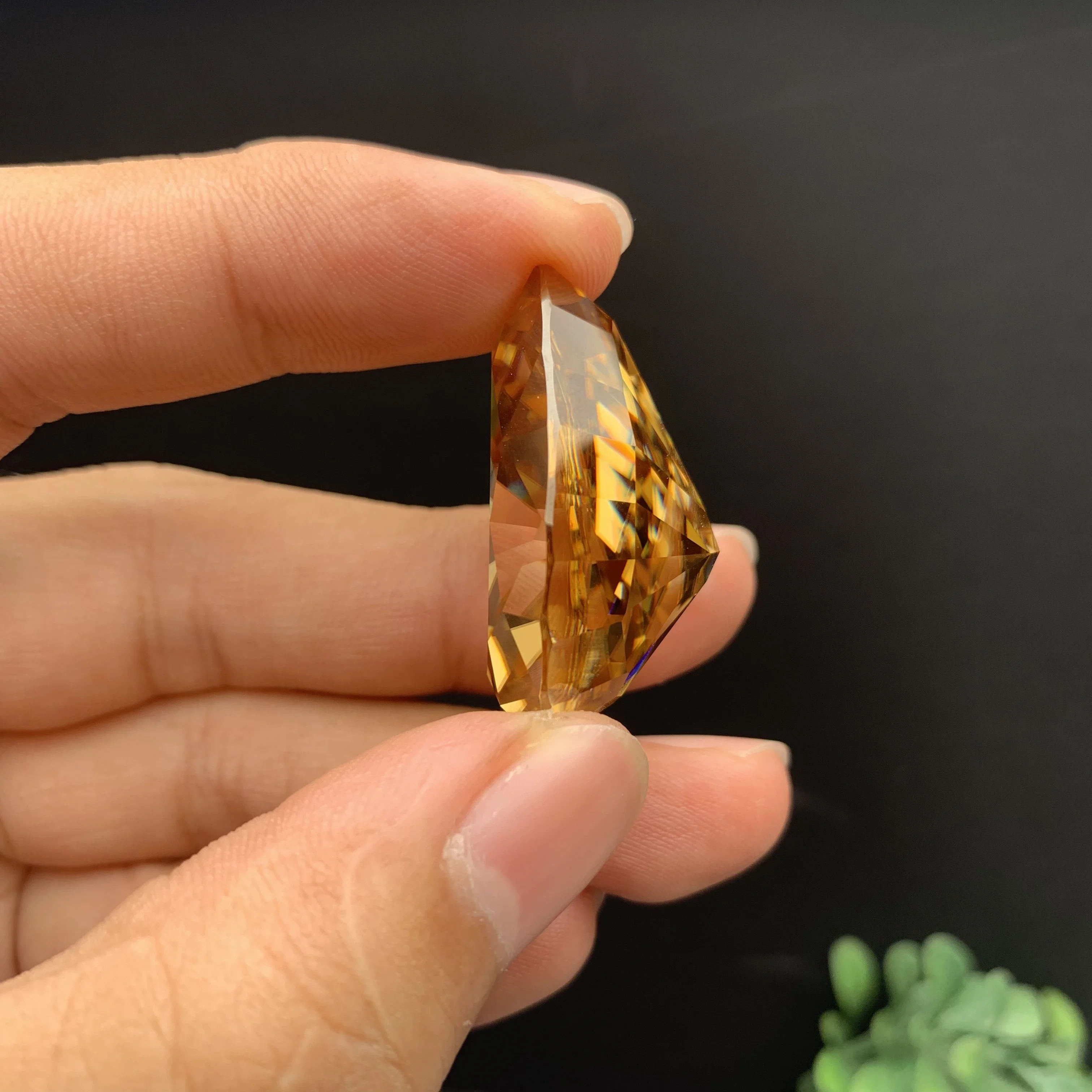 YanYao Jewelry 2024 new fashion 25x35 mm (over 92 carats) champagne moissanite pear-shaped loose stone for jewelry handcrafting