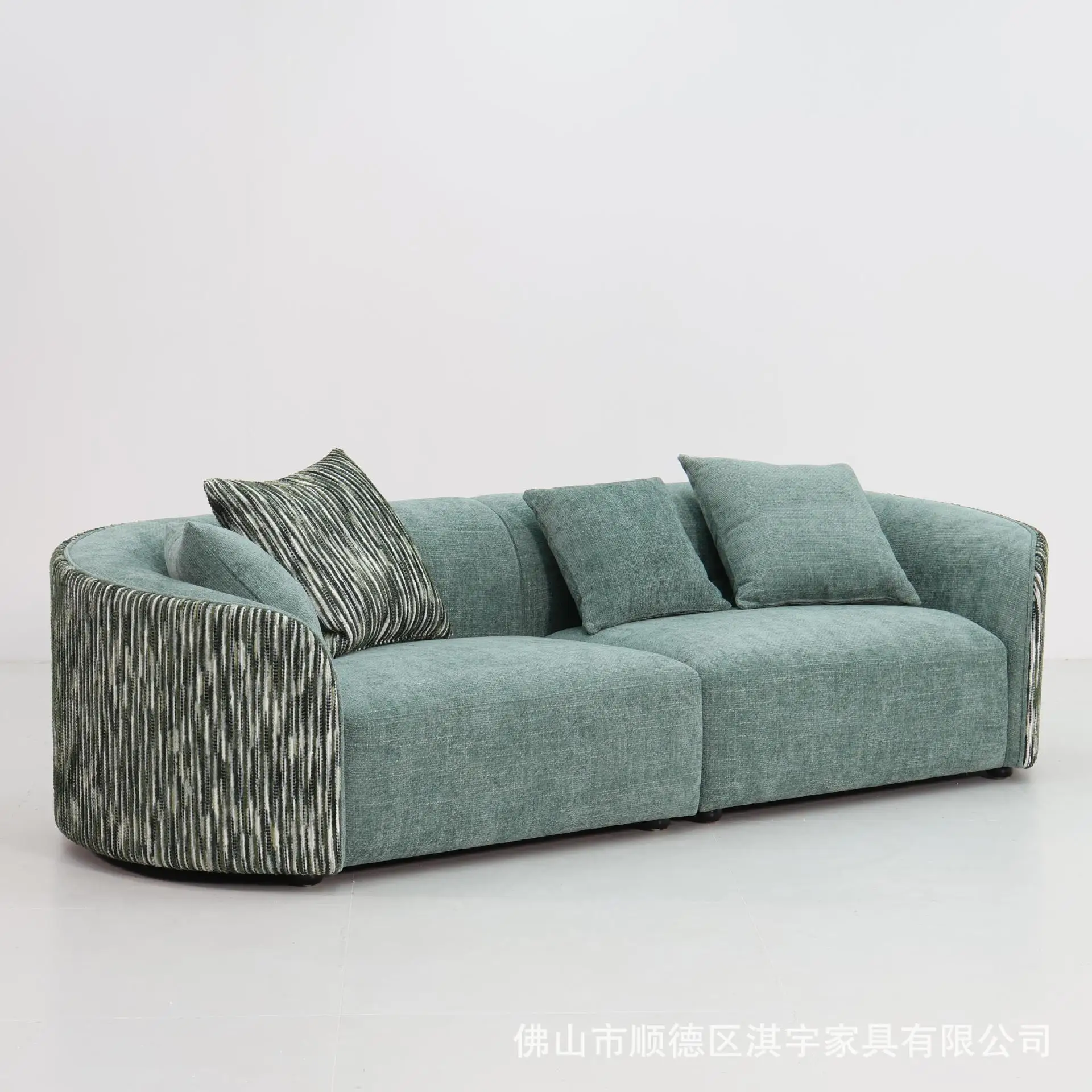 

Fabric curved sofa Nordic wabi **** antique model room living room sofa designer furniture