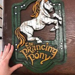 New Longma Resin Crafts Modern Home Wall Art Decorations Lord of The Rings The Prancing Pony e The Green Dragon Pub Signs