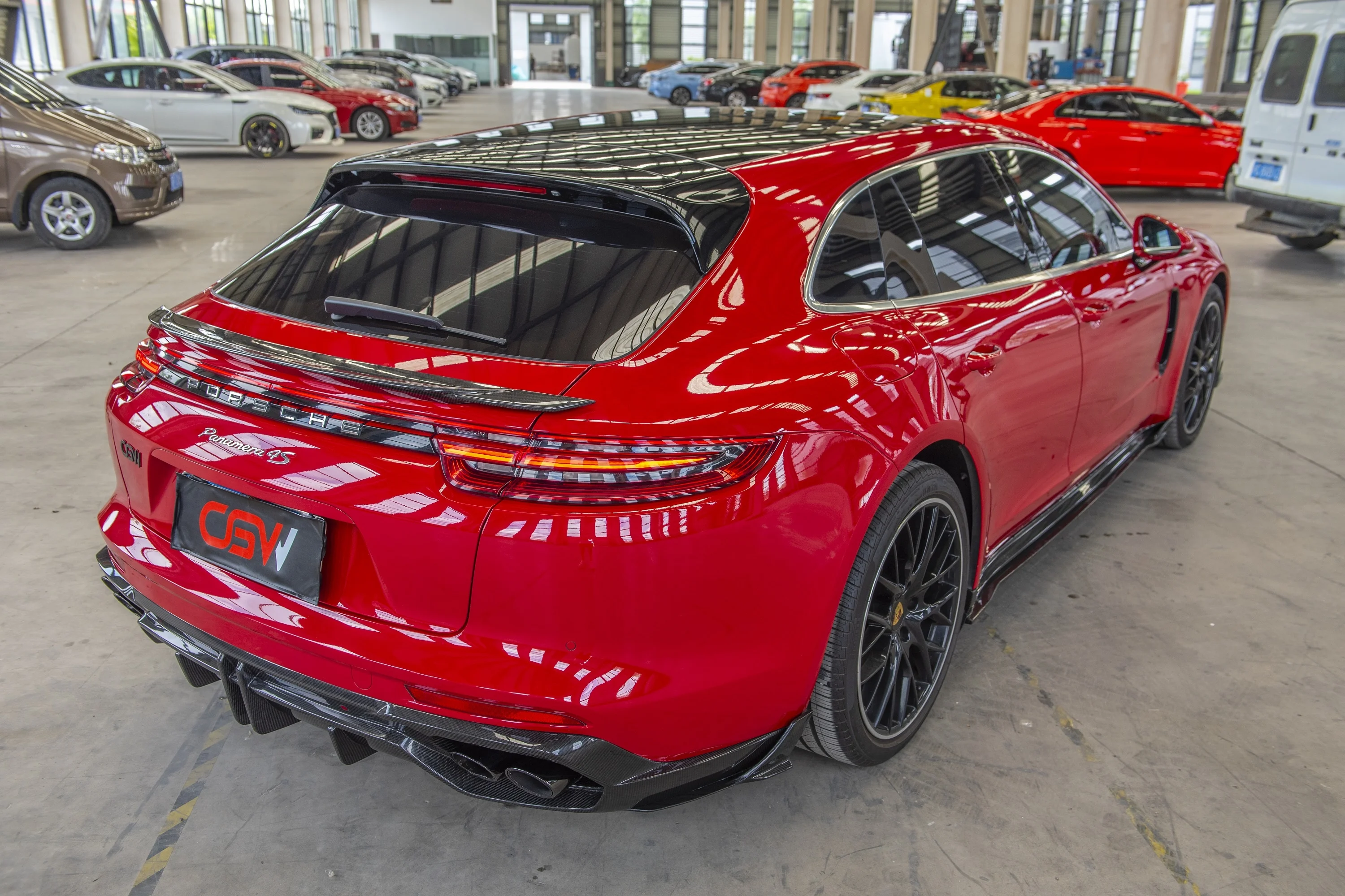 Faldones laterales de cubierta de motor de capó de fibra de carbono seca para Porsche Panamera 971 2.9T