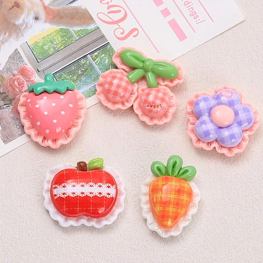 5pcs of Randomly Mixed Creative Lace Fruit Series Decorative Beads for Handmade Additions, Cream Glue Resin Stickers