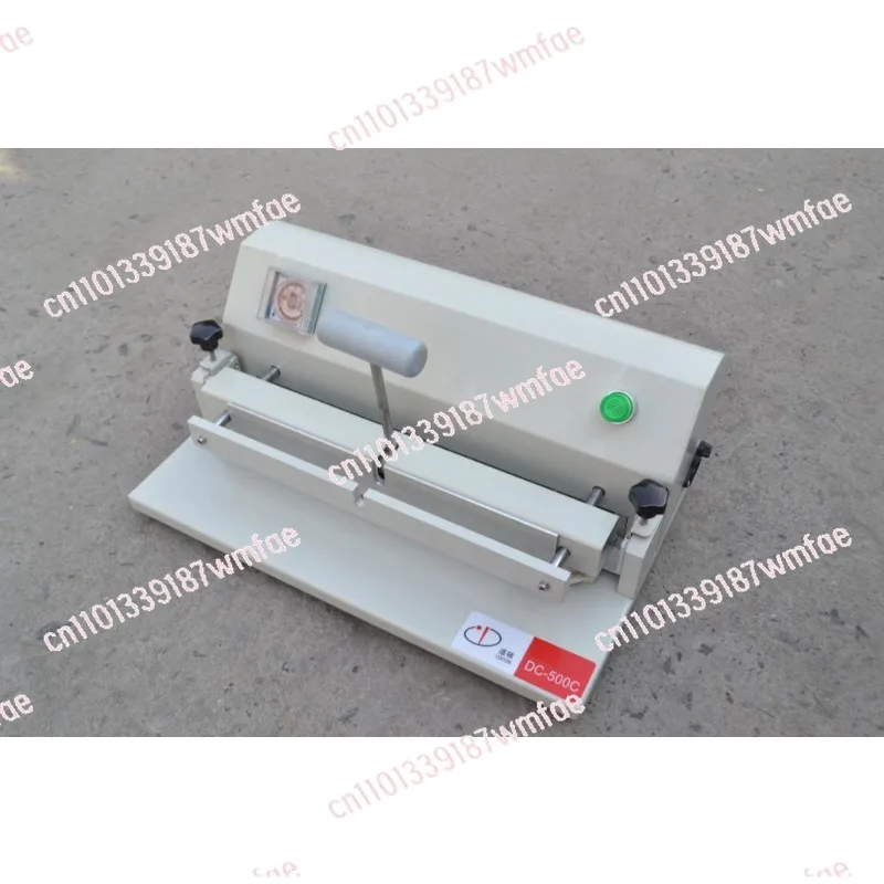 

DC-500C Hardcover Drucknutmaschine Hardcover Maker Biding Document Fotoalbum Druckschlitzmaschine 220V (50 Hz).