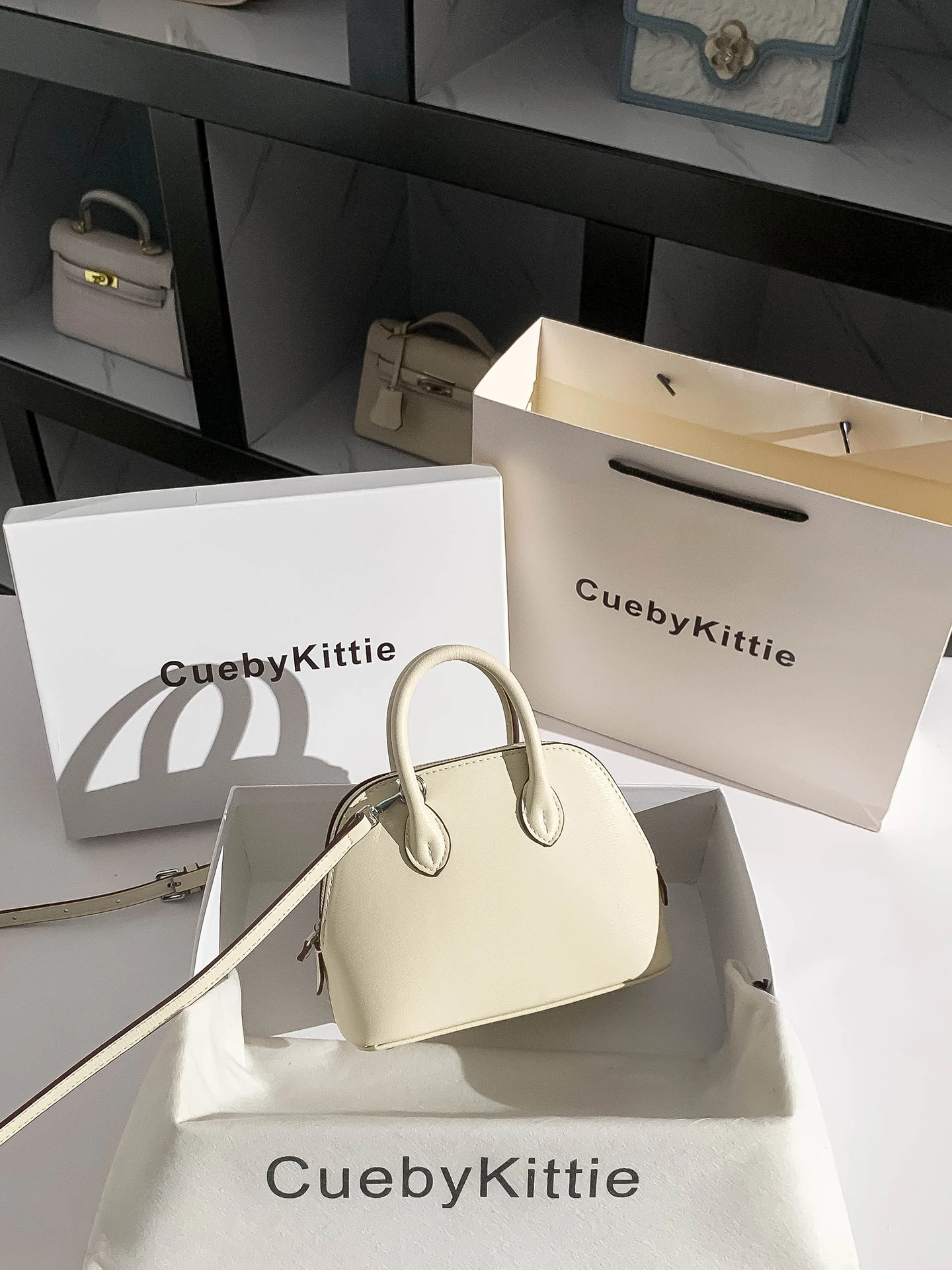 cueby-kittie-women's-large-capacity-handbag-shoulder-crossbody-bag-stylish-trendy-bag-for-casual-use-pure-e-commerce-sale