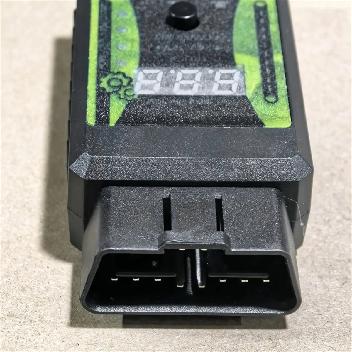 

B17A--24V to 12V Heavy Duty Truck Adapter Power Converter Converter Supports Easydiag ThinkCar Thinkcar2
