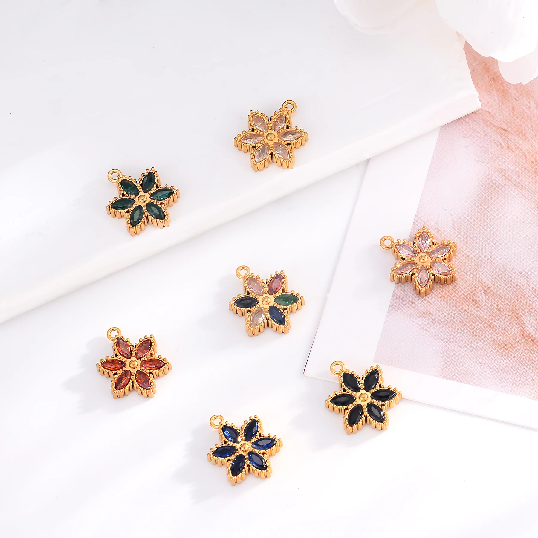 10Pcs Wholesale Stainless Steel Gold Plated Small Mini Flower Charms DIY Handmade Necklace Bracelet Earring for Women