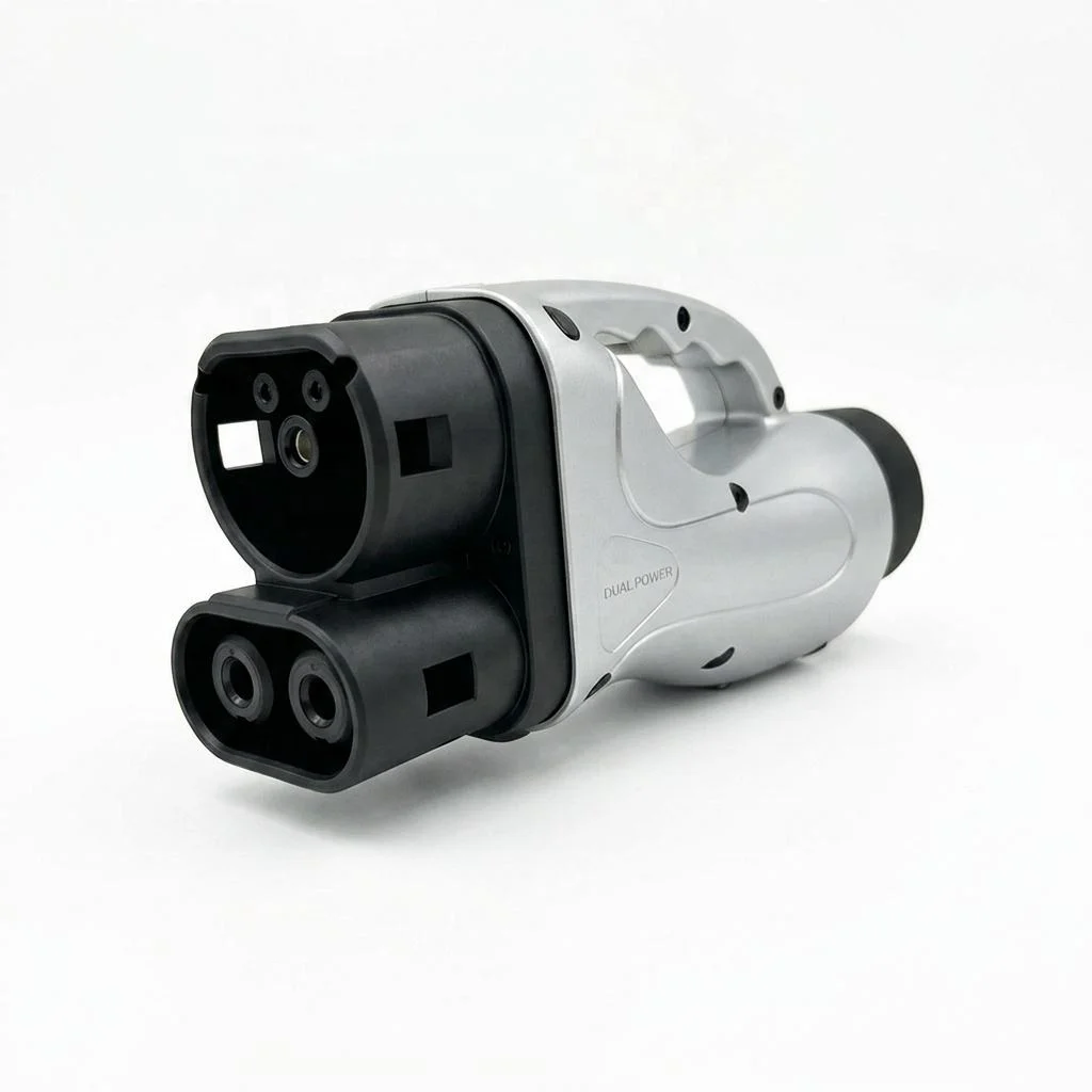 Mainland GBT Pile to CCS2 EV Adapter 400A DC Fast Charger Converter for Hong Kong Northbound EV Charging