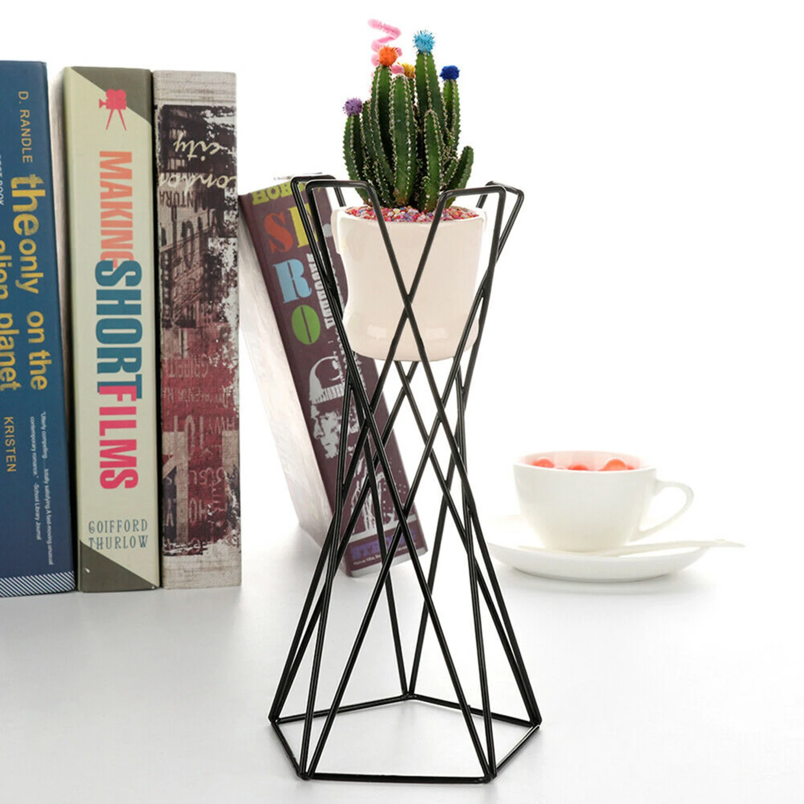 Rustic Irregular Flower Plant Pot Holder Soilless Plant Base Geometric Metal Rack Stand Hollow Plant Bracket Garden Accessories