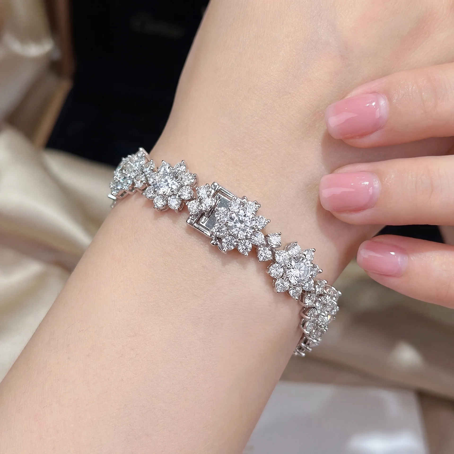 for imitation moissanite full diamond sunflower bracelet plated with 925 silver cluster flower fashion women's bracelet