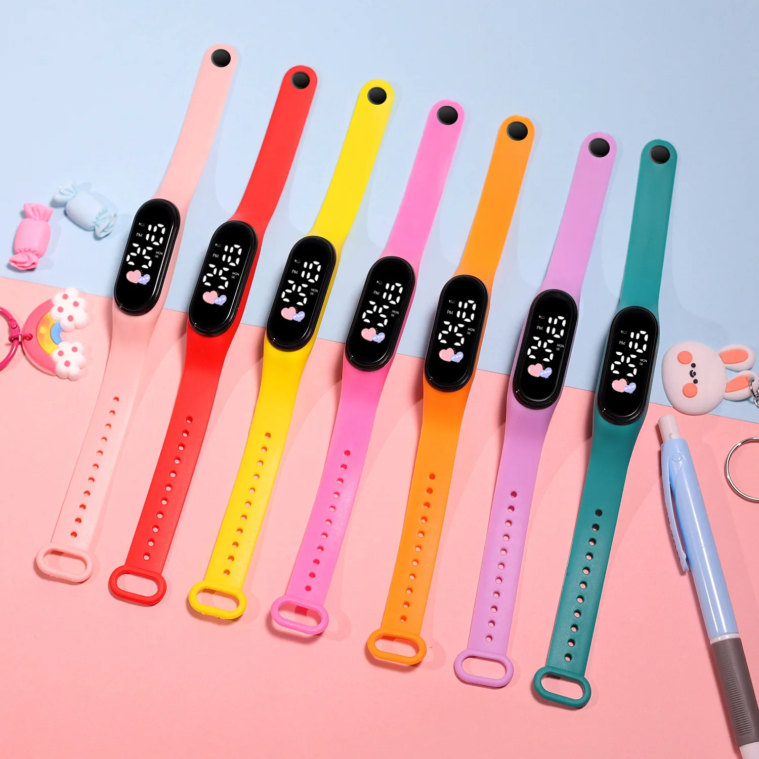 10 قطعة/الوحدة مضيئة LED اللمس الإلكترونية للأطفال ساعة تصميم القلب الطلاب بنين بنات هدية ساعات مقاومة للماء للبيع بالجملة