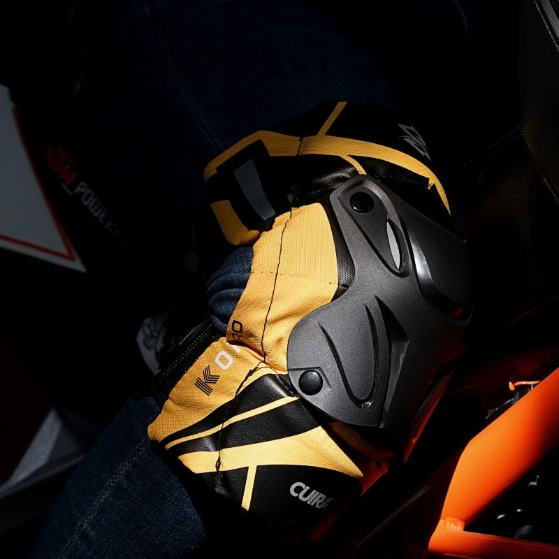 Protective Motorbike Kneepads Motorcycle Knee Pads MX Protector Adjustable Racing Guards Protection Night Reflective