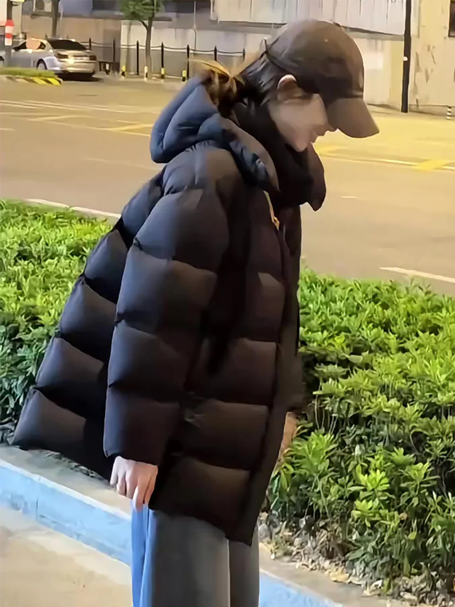 

Женская утепленная пуховая куртка-пуховик белого цвета, средней длины, с капюшоном, на молнии, повседневная, дизайн 2026 года, зима