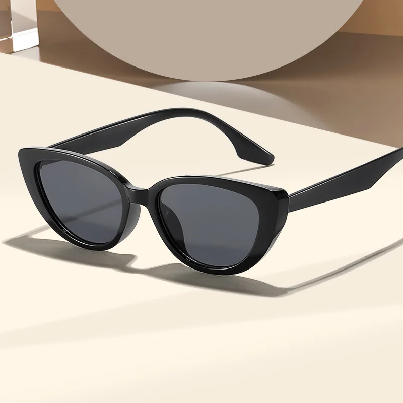 

Fashion Cat Eye Sunglasses Women Brand Classic Vintage Sun Glasses For Ladies Shades Trendy Travel Sunglass