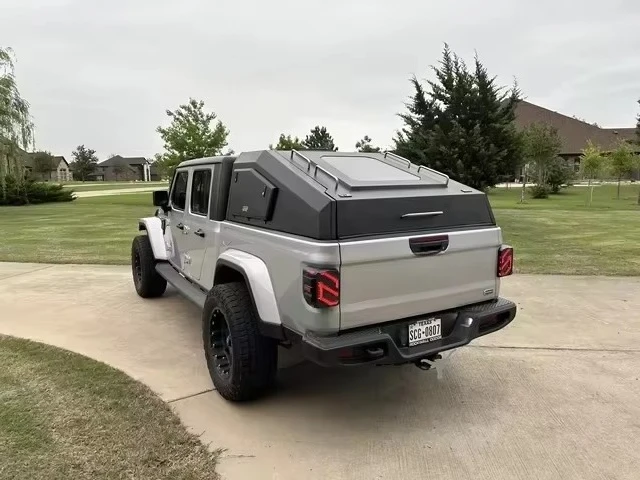 

Manganese Steel Manual Waterproof Locking Fold Truck Bed Tonneau Cover for Jeep Gladiator Canopy