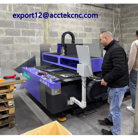 금속 강철 CNC 레이저 섬유 AKJ1325F-2 금속 및 비금속 레이저 커터 Au3tech Ruida 제어 시스템 1500W 300W 500W 레이저 소스
