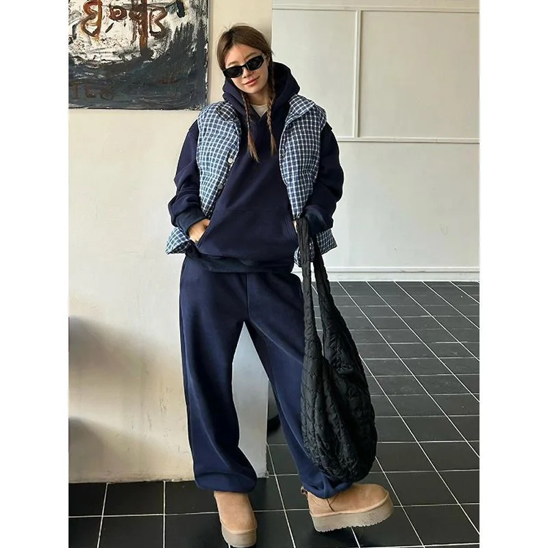 طقم ملابس رياضية نسائية شتوية وخريفية مبطنة بالصوف نمط الملح فضفاض هوديي مريح مستقيم الساق السراويل 2 قطعة الزي