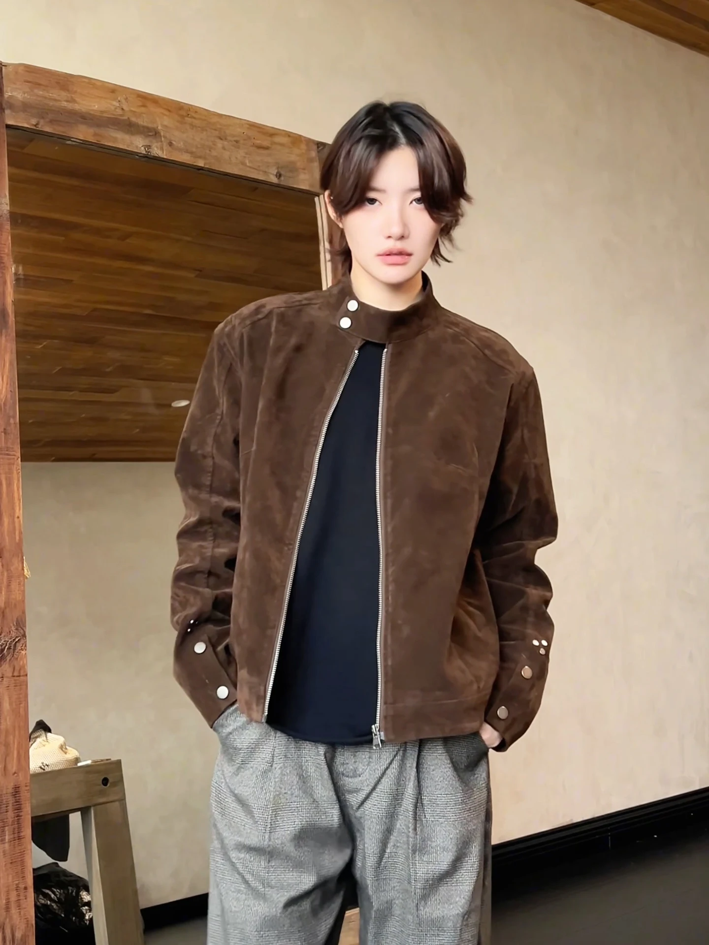 

Vintage Brown Faux Suede Jaet Men's Autumn Harrington Jaet Stand Collar American Retro Baseball orm Button Detail