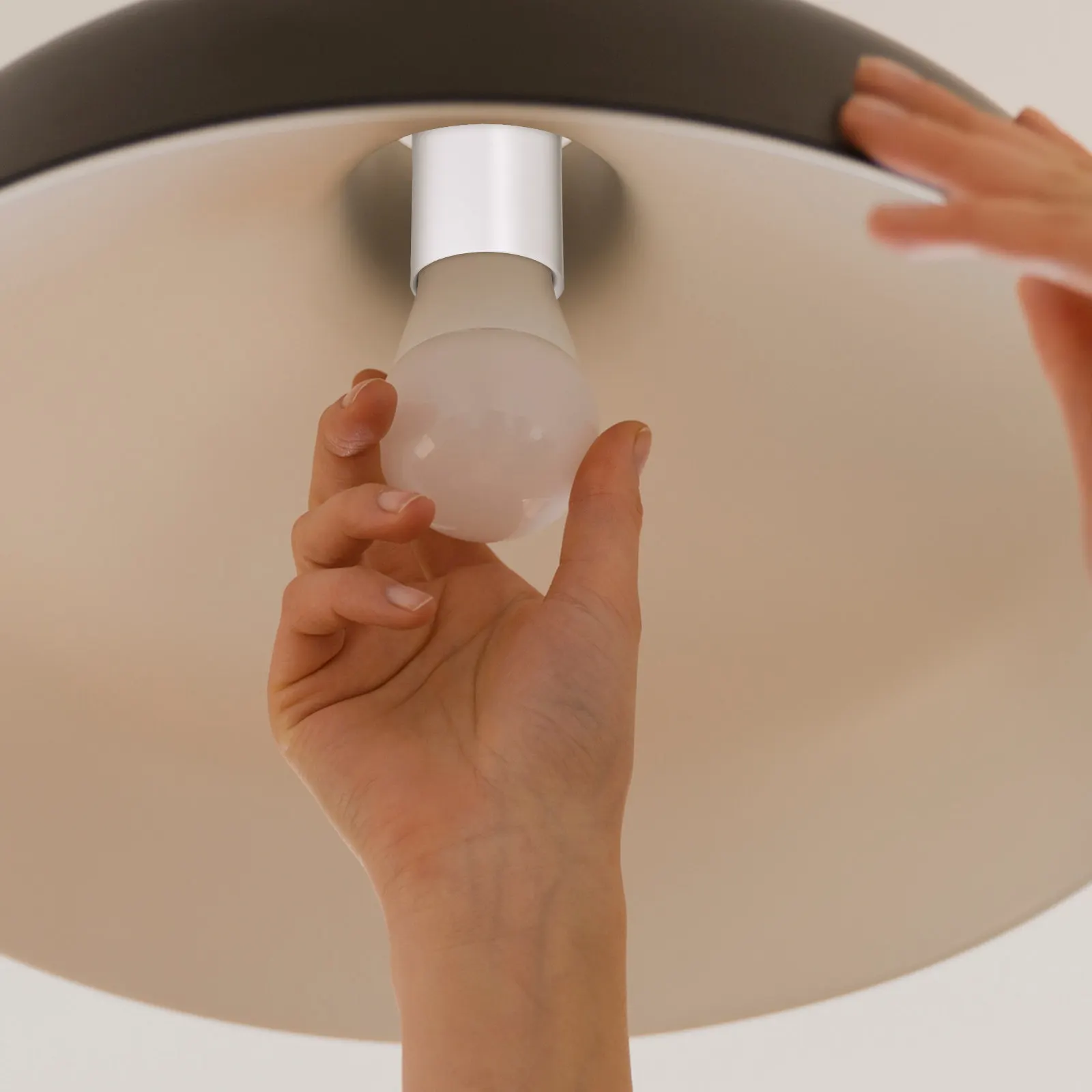 

Комплект из 4 переходников для ламп G24d на E27, высококачественный материал PBT, простая установка на винтах, подходит для любых стандартных ламп