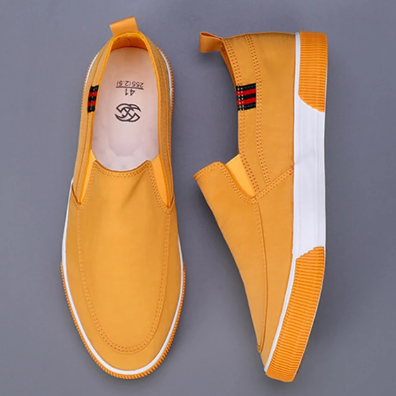 Men Canvas Shoes Slip on Loafers Breathable Comfortable Casual Sneakers Spring Autumn Fashion Tenis Masculino Zapatillas Hombre