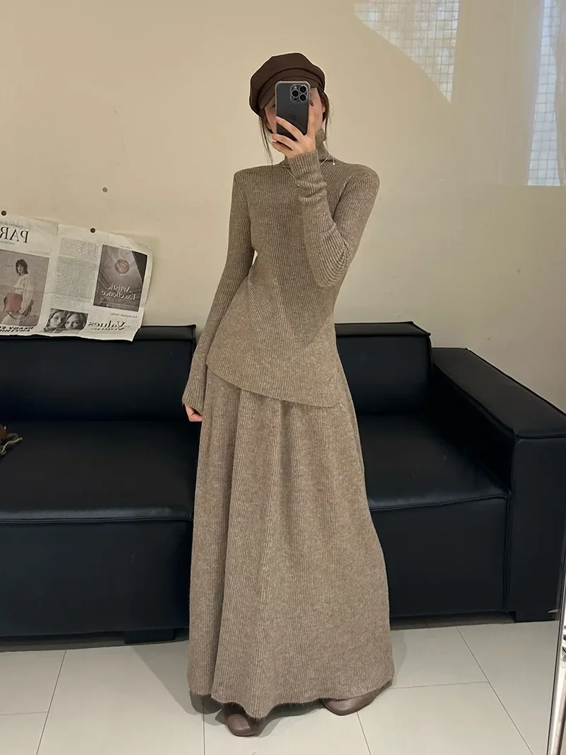 Korean Autumn and Winter New Base Suit, High-Waisted Skirt, Temperament, Simple Knitted Two-Piece Suit