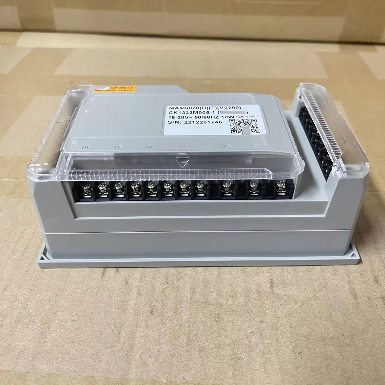 PLC MAM-6070 وحدة تحكم ضاغط الهواء أجزاء الضاغط اللولبي MAM6070 لوحة التحكم