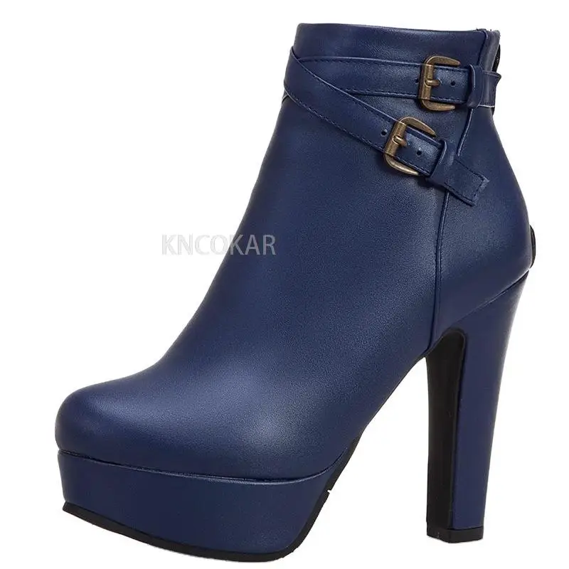 

2025 Autumn and Winter New Short Boots High Heel Waterproof Platform with Metal Buckle Style Simple Fashion Boots