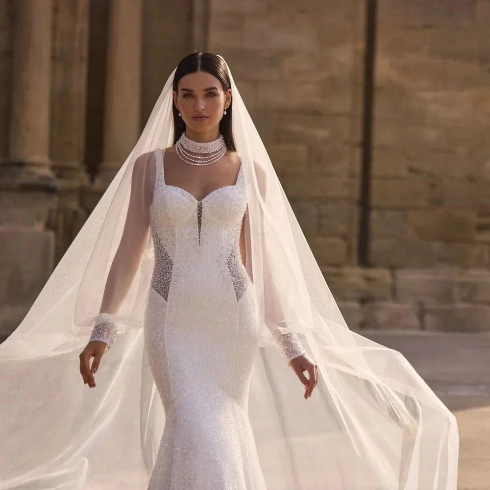 Abito da sposa squisito personalizzato con cinturino per spaghetti Affascinanti abiti da sposa con scollo a V Brillanti paillettes Abito da sposa Abiti da Noiva