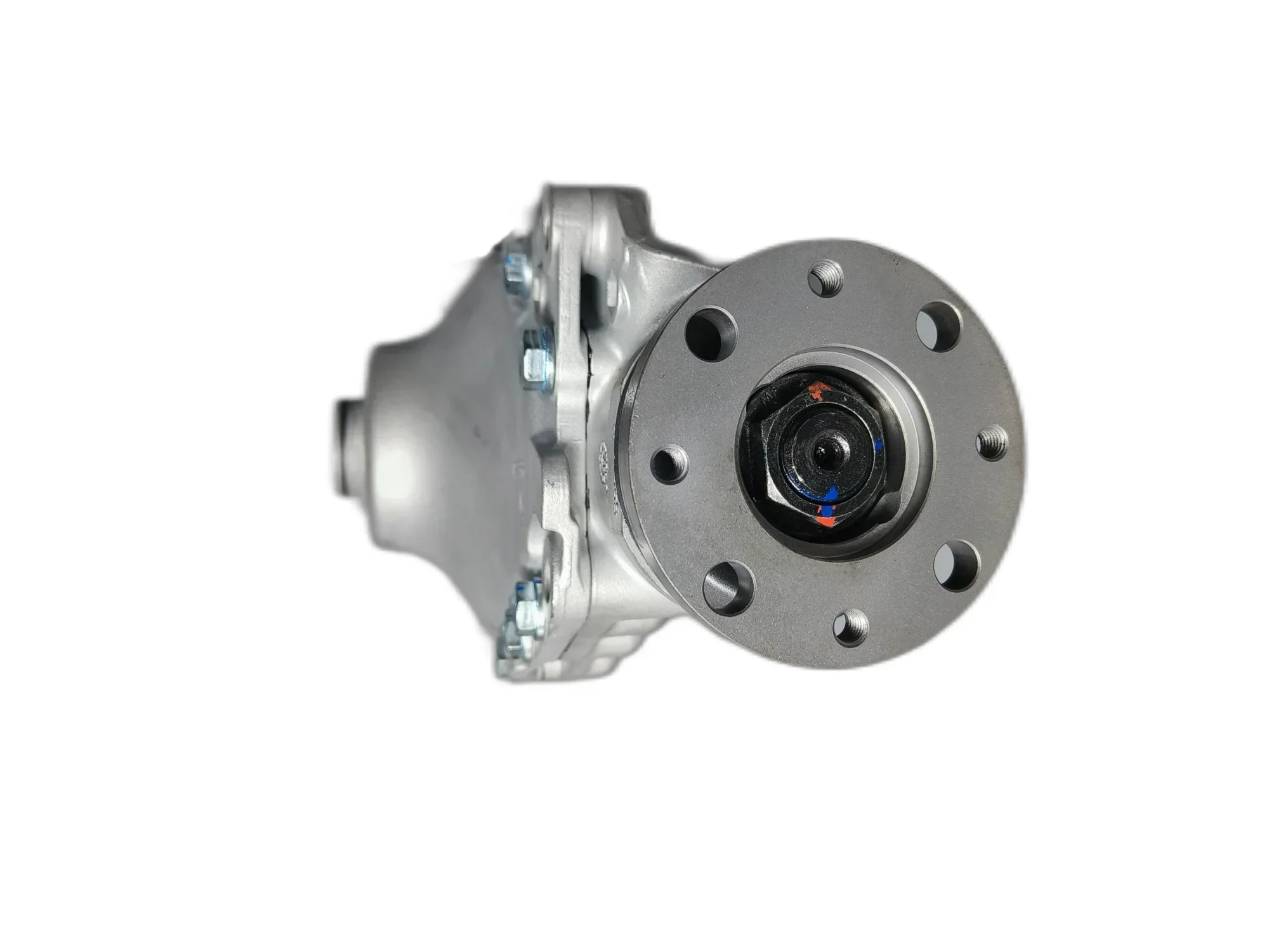 X3 X4 X5 X6 F15 F16 F25 F26 علبة نقل الناقل التفاضلي المحور الأمامي 3.38 والعتاد المعاد تصنيعه