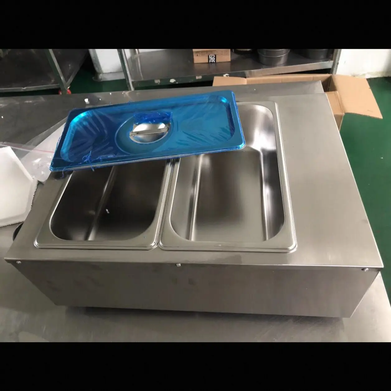 Commercial Electric Chocolate Melting Machine Milk Heating Furnace  Tempering Cream Heated Machine