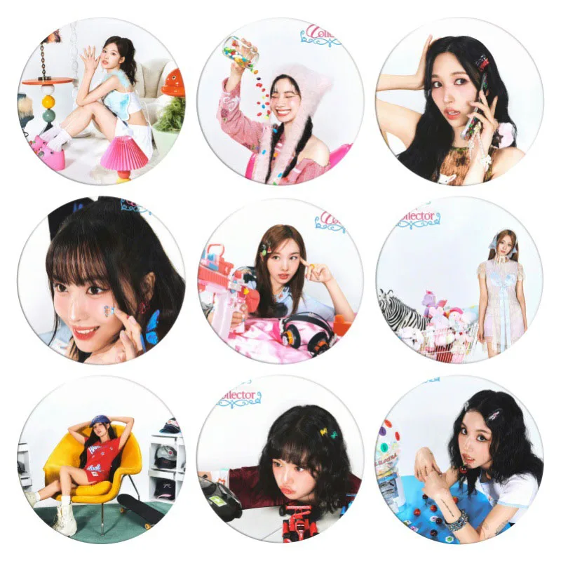 2025 Nayeon Chaeyoung Collector Season's Greetings Tinplate Badges Dahyun Tzuyu Cute Brooches Pins Keyring Bag Decor Fans Gifts