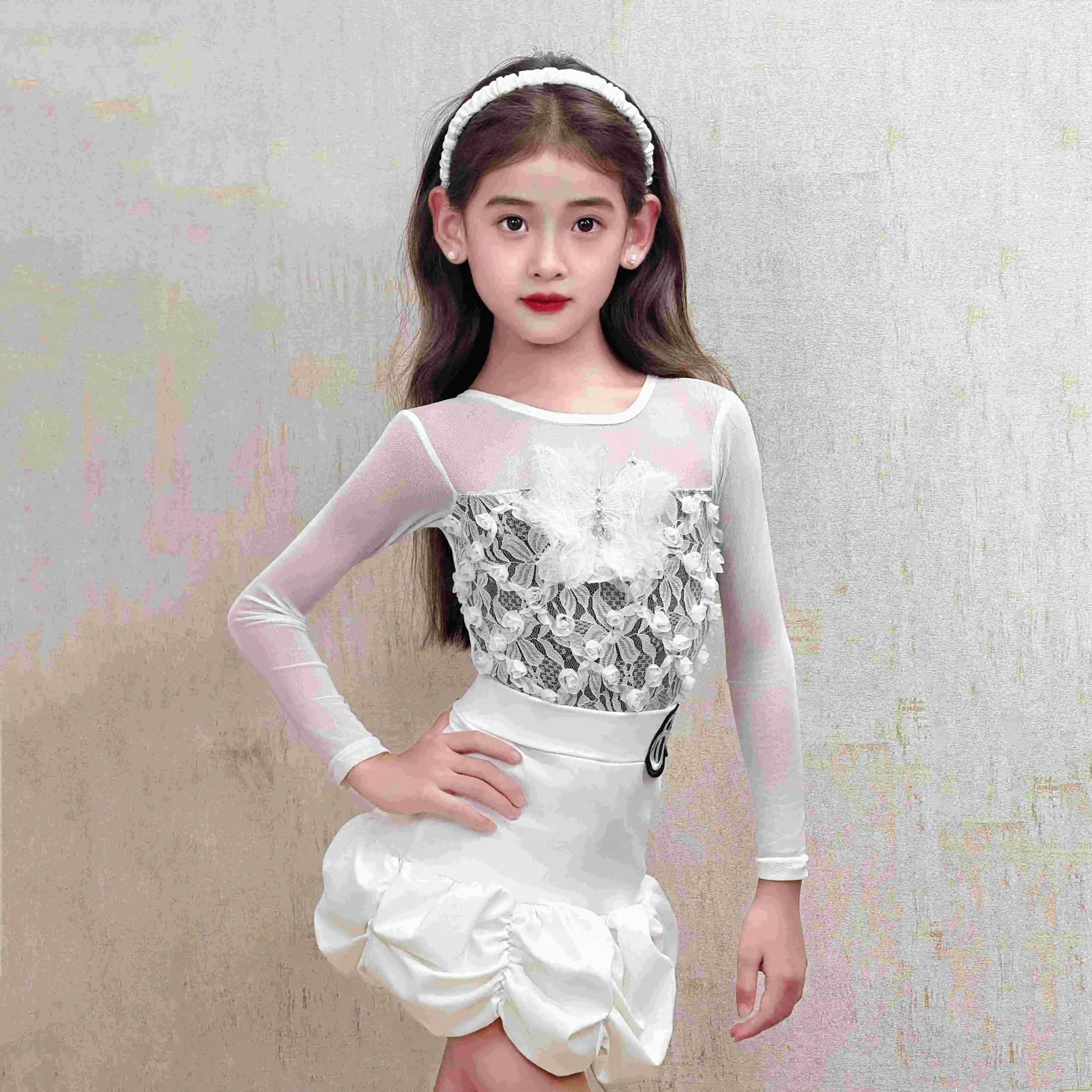 Ropa de actuación de baile latino para niñas, vestido de encaje de manga larga, vestido de competición de baile Cha Rumba para niños, conjunto dividido