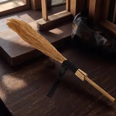

1Pcs Halloween Witch Broom Decor Premium Quality Decorative Prop Lightweight Durable for Halloween Party Festival Supplies