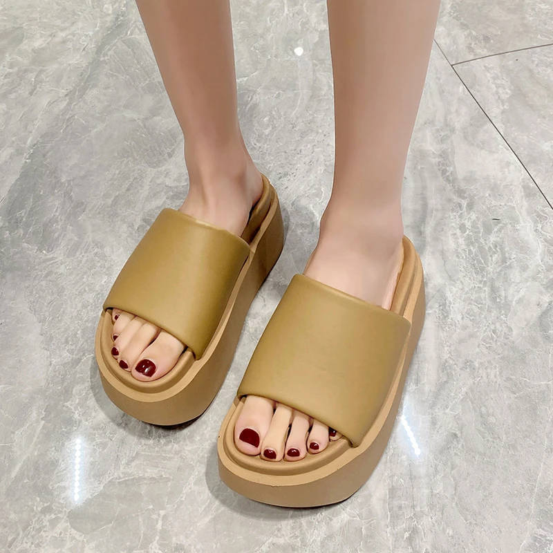 Sandal Wedge Platform tinggi wanita, sandal pantai luar ruangan kasual sol tebal 8CM musim panas untuk perempuan