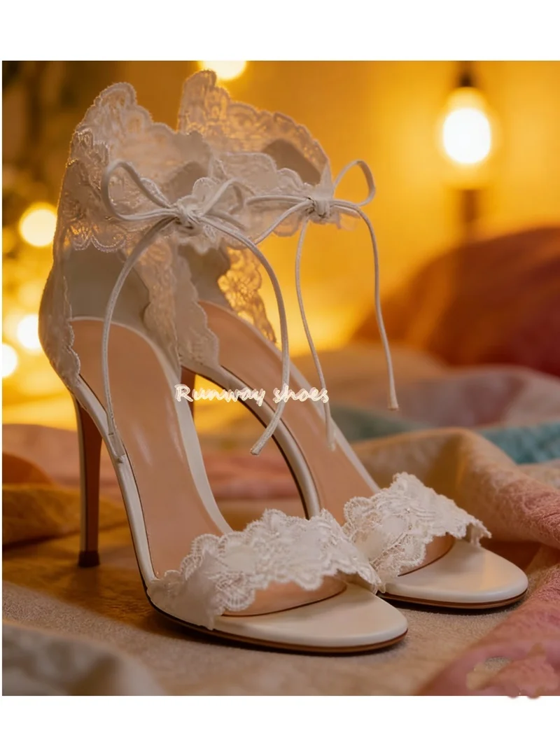 Lace Fabric Lace Single Buckle Strap Round Toe Ankle Bandage White Wedding Shoes Single Buckle Strap Handmade Luxury Shoes