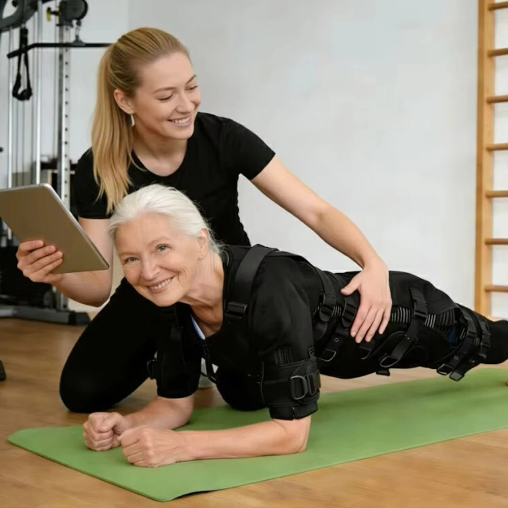 Smart EMS Training System for Personal Trainers | Wireless Client Management Software | Professional Studio Gear | Bodytech
