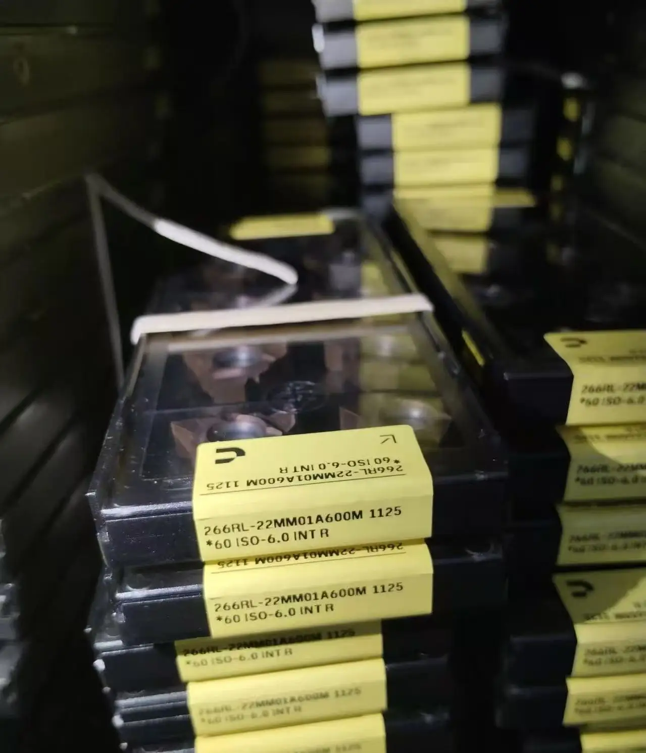 

266RG-22MM01A600M 1020 CNC blade 266RG-22MM01A600M 1125