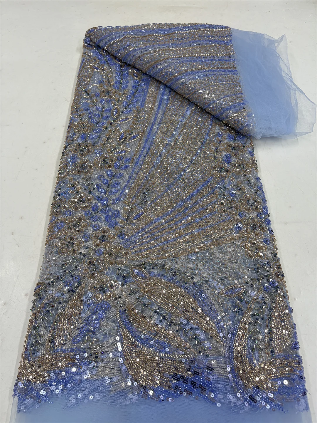 

2025 Handmade Beaded Lace Fabric France Sequins Embroidery 3D Beads Nigerian Bridal Mesh Lace Fabric for Sewing