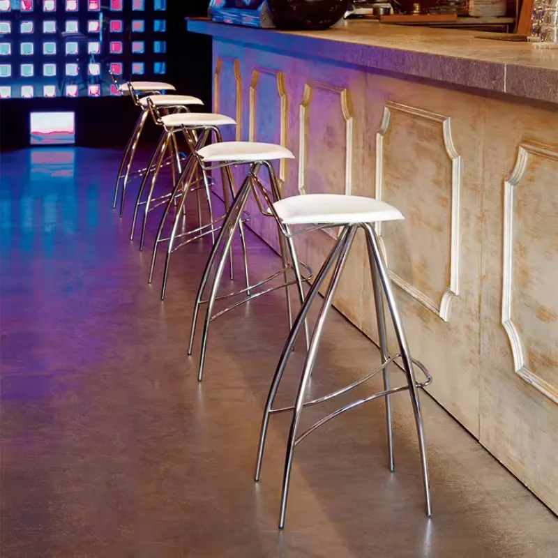 /Industrial Designer Bar Chairs Reception Nordic Single Waiting Party High Chairs Unique Ergonomic Relax Muebles Salon Furniture