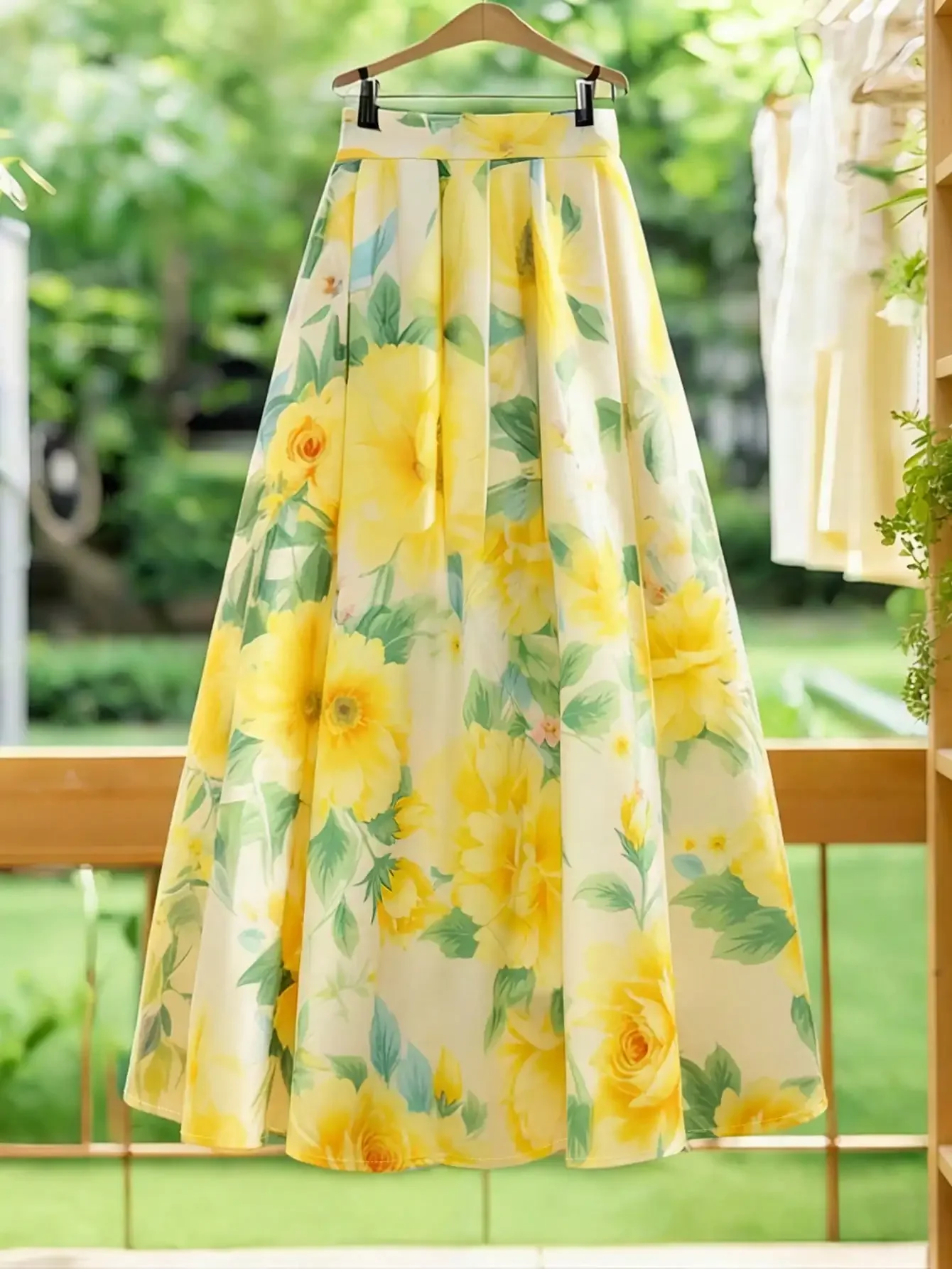 

Women's Summer Midi Skirts, Women's Floral Print Stretch Waist A-Line Skirts, Slimming, Loose Fit, Women's Fashionable