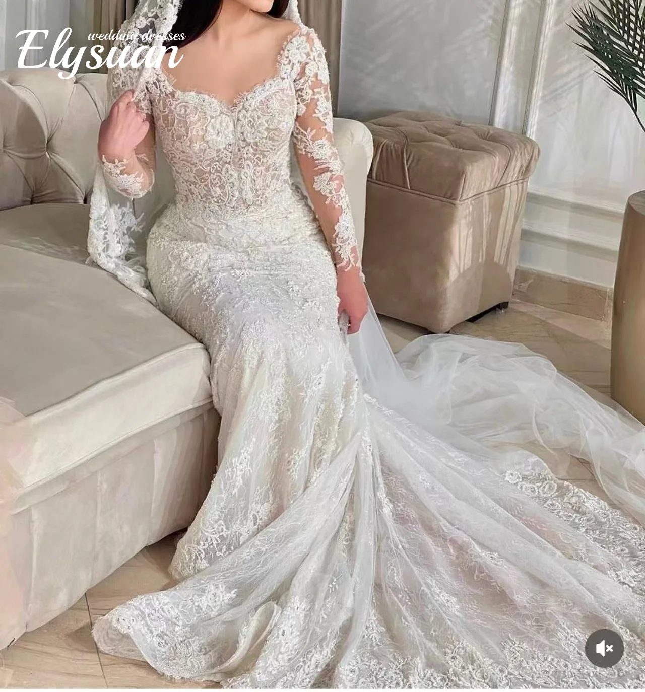 

Customized Sweetheart Mermaid Wedding Dress With Lace Embroidery 2-In-1 Strapless Collar Long Sleeve Elegant Bridal Dress