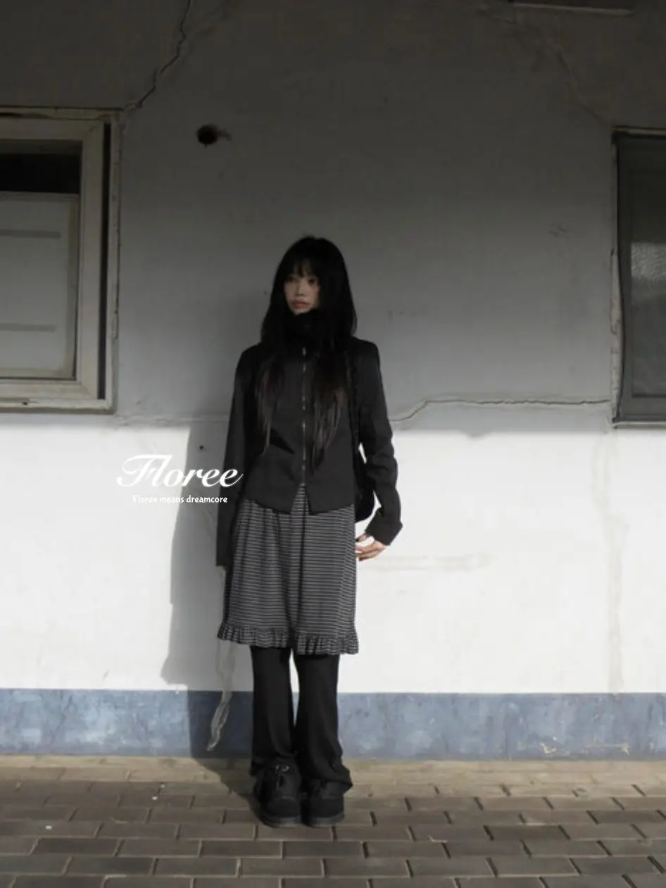 2000s Y2K Unique Korean Striped Casual Pants Women's High Waist Elastic Straight Leg Fake Two-Piece Slimming Base Layer Skirt