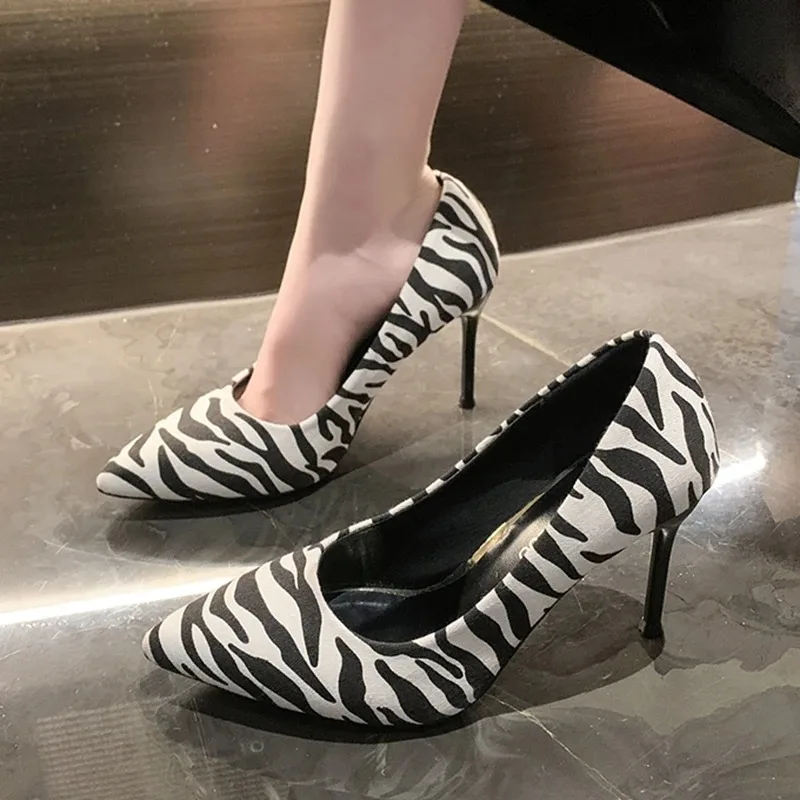 Fashion Zebra Striped Pointed Toe Pumps Women Plus Size Slip On Stiletto High Heel Shoes Woman 2024 New Shallow Office Shoes 43