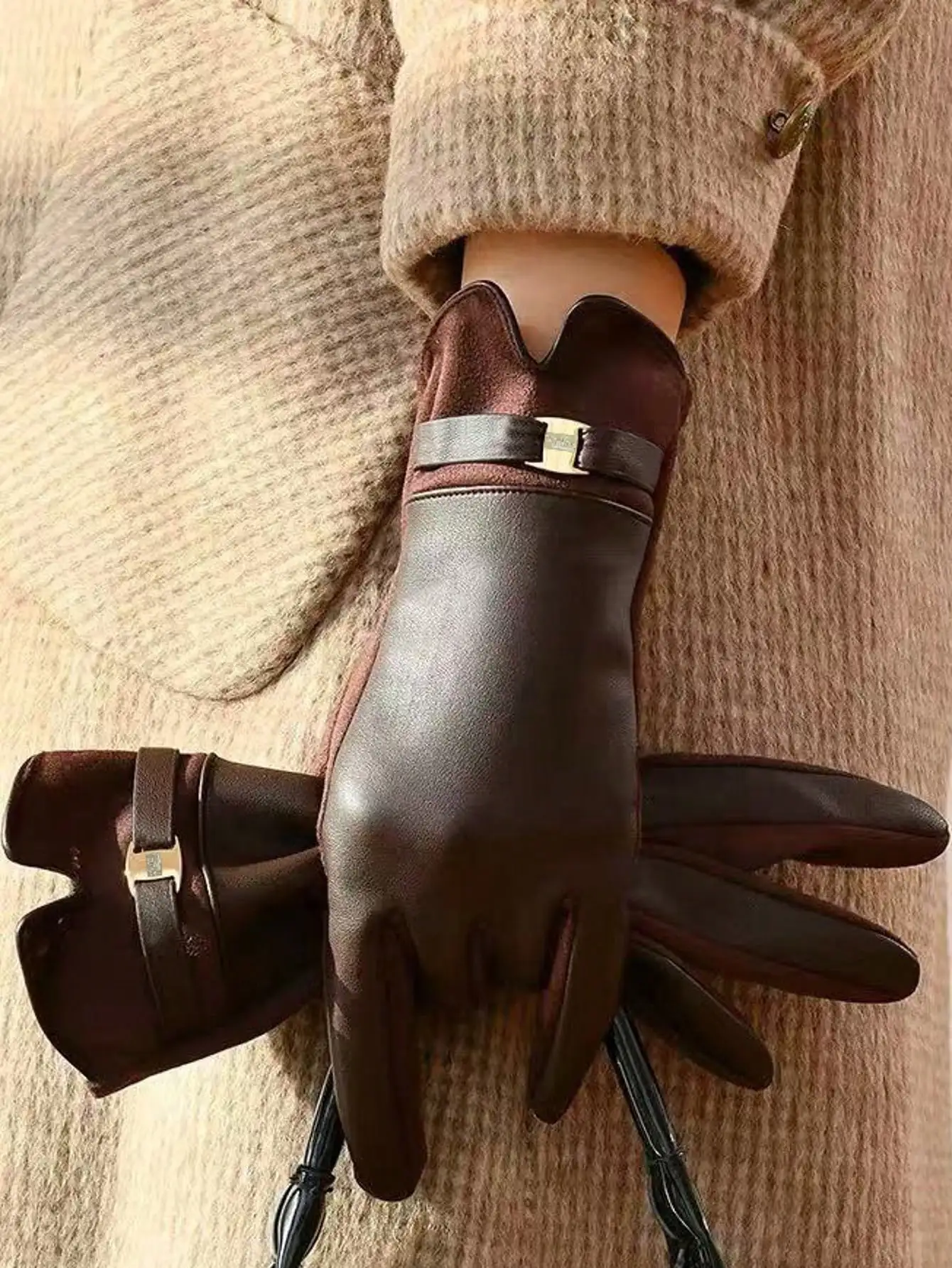 1 زوج المرأة أنيقة بلون بولي Rivets المسامير جزءا لا يتجزأ من قفازات الشارع عادية للرياضة في الهواء الطلق الناضجة الخريف الشتاء هالوين