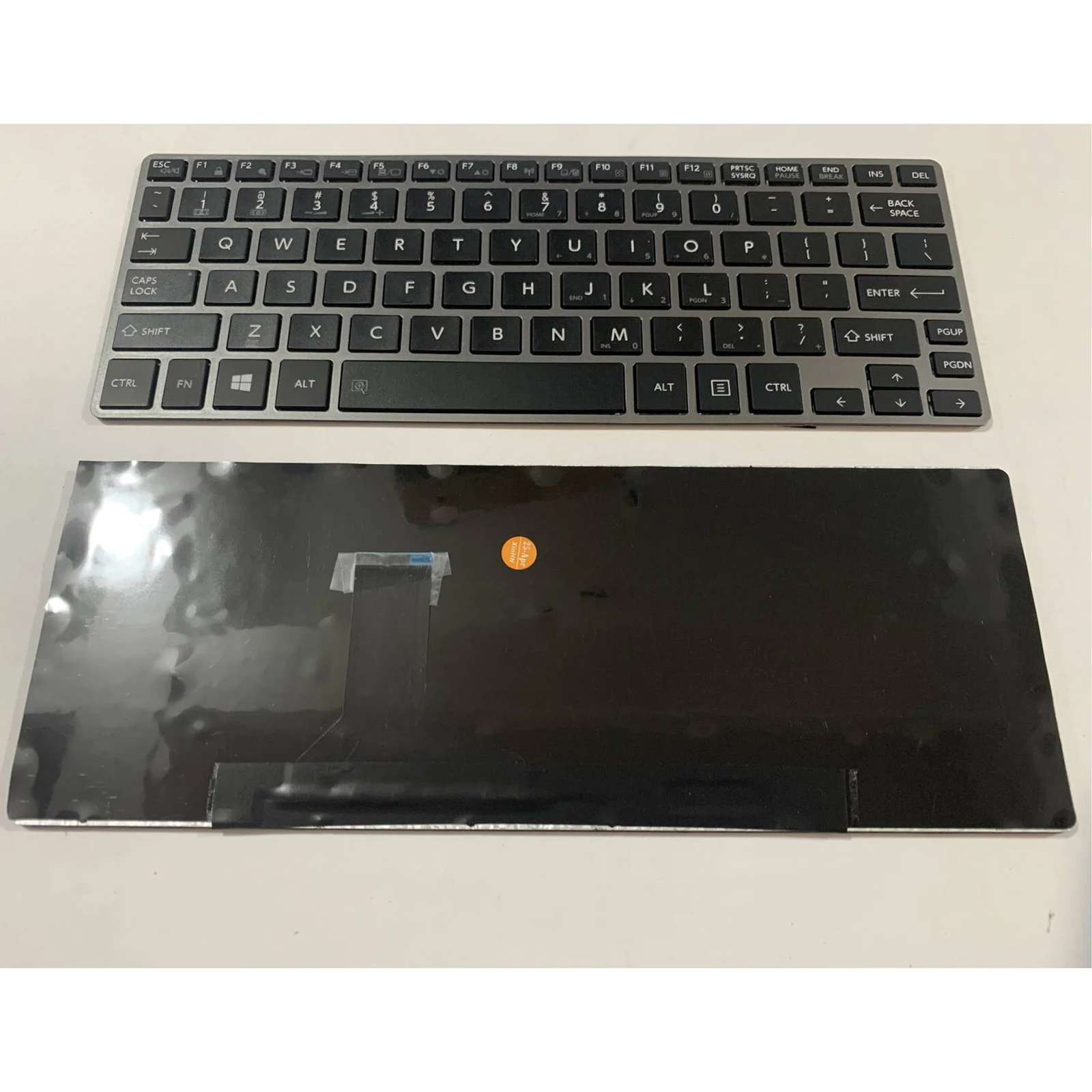 Klawiatura US do laptopów Toshiba R734/A R734/B R734/K R734 R634/M R64/K R634/L R732, bez podświetlenia